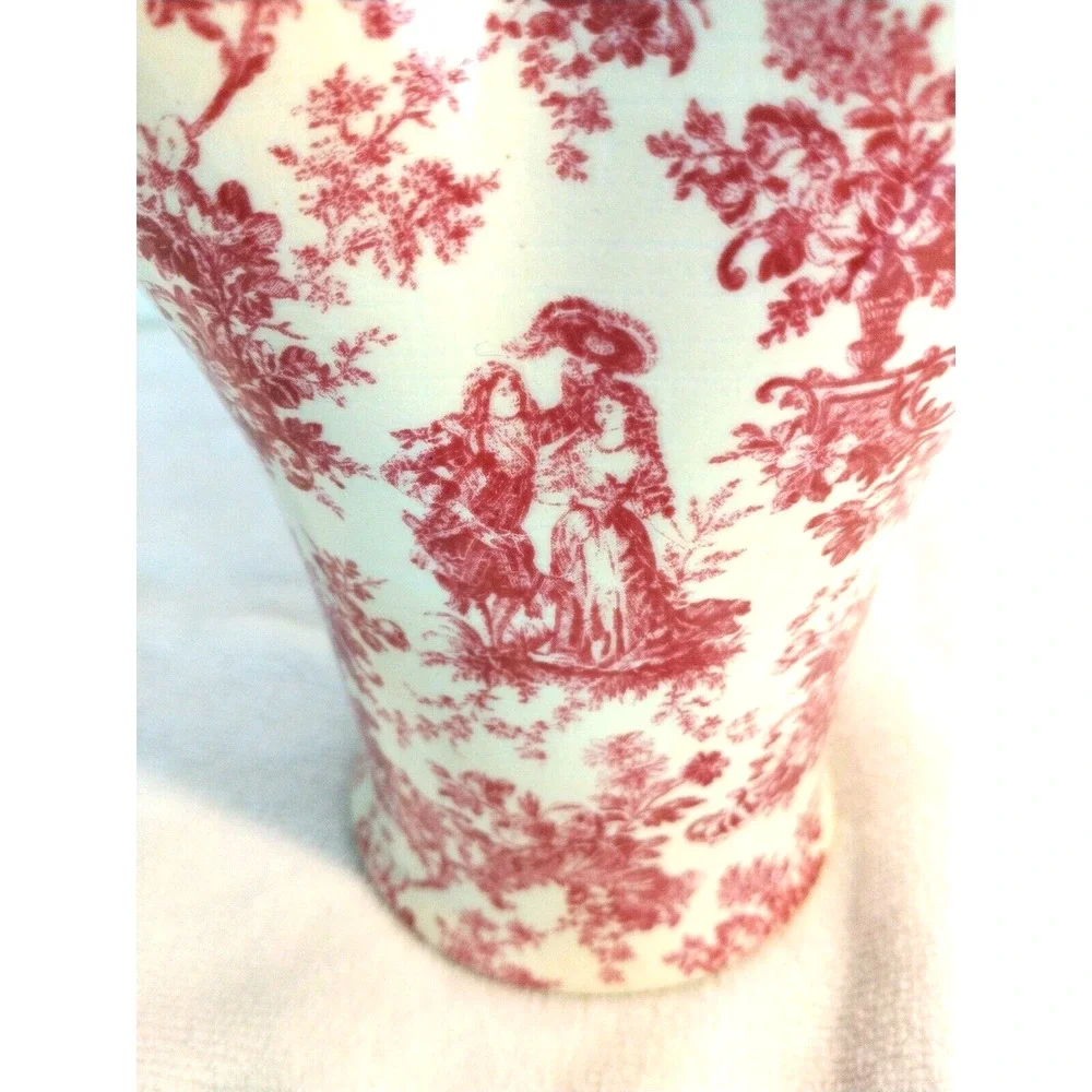Formalities Ceramic BASKET Flower Vase Red CHINZ GOLD Romantic Victorian Cottage